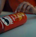 Любителей Pringles схватили за руку