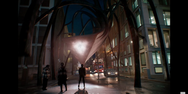 «Ночные создания»: научно-фантастический танец встречается с модой