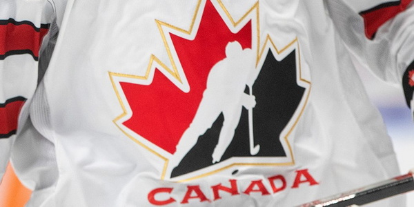 Nike дистанцировалась от педофилов и насильников канадского хоккея