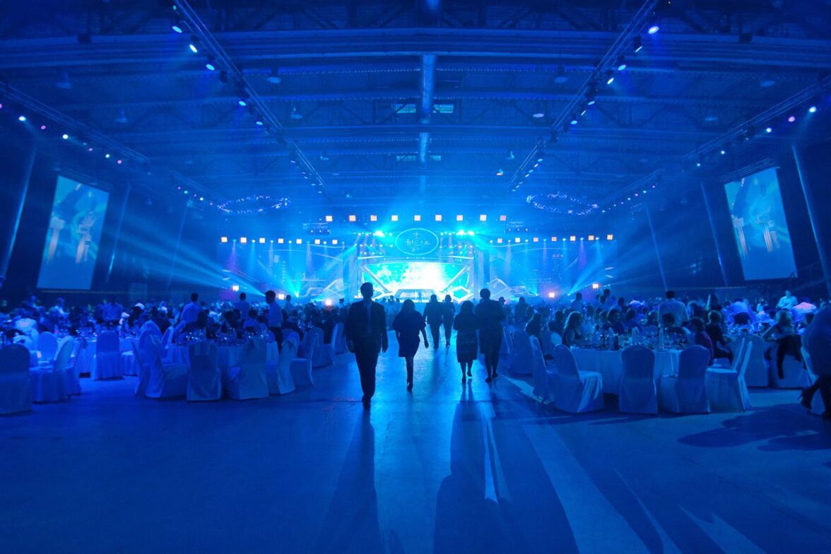 ивент-менеджер - фото