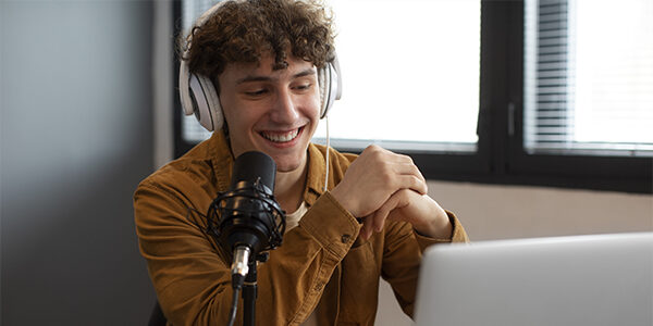 От&nbsp;начала до&nbsp;конца: как&nbsp;озвучить видео голосом