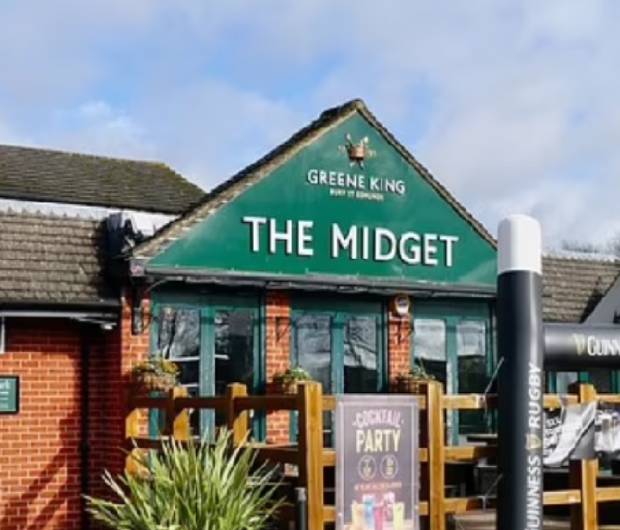 Оскорбление чувств пьющих: как активисты атакуют неполиткорректные названия английских пабов