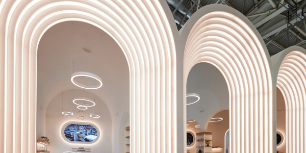 Белокаменный футуризм: как&nbsp;Лира создавала стенд Владимирской области для&nbsp;выставки «Россия»