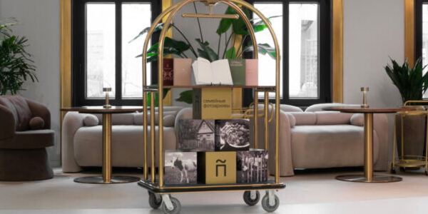 Уютный отель воспоминаний: ритейл-концепция от&nbsp;LINII для&nbsp;сервиса печати фотокниг