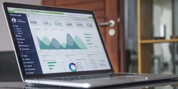 Почему бизнес теряет деньги без&nbsp;PR. «Говорят» цифры