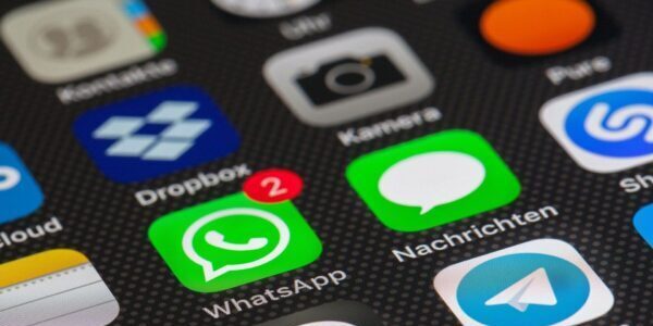 Сравнение мессенджеров для&nbsp;массовых рассылок: Telegram, ВКонтакте, WhatsApp и&nbsp;Email