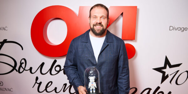 Кирилл Сарычев выиграл в&nbsp;номинации «Герой&nbsp;из&nbsp;сети» юбилейной премии OK!