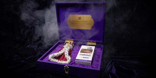 Предохраняться по-королевски. Австралийский производитель презервативов выпустил монархическую рекламу