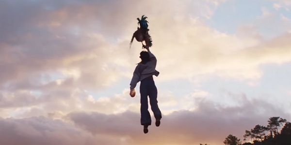 Слепая вера как&nbsp;стратегия: KFC продолжает превращать потребление курицы в&nbsp;ритуал