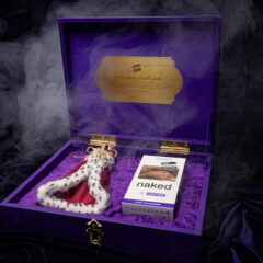 Предохраняться по-королевски. Австралийский производитель презервативов выпустил монархическую рекламу