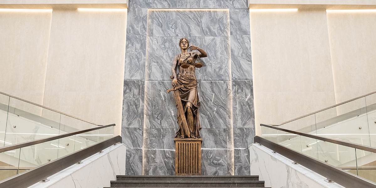 Почему суд вернул основателю АДВ Дмитрию Коробкову проданные им доли в компаниях группы