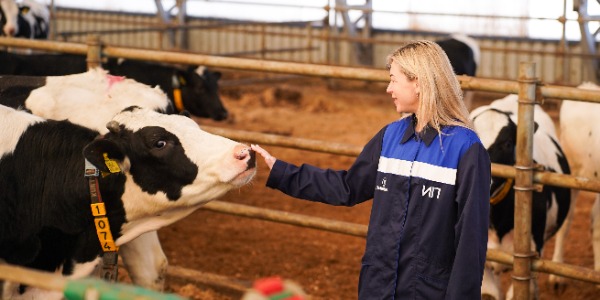 От футбольного поля к агробизнесу: Ирина Правдина в проекте «Сила регионов. Женщины, которые ведут за собой»