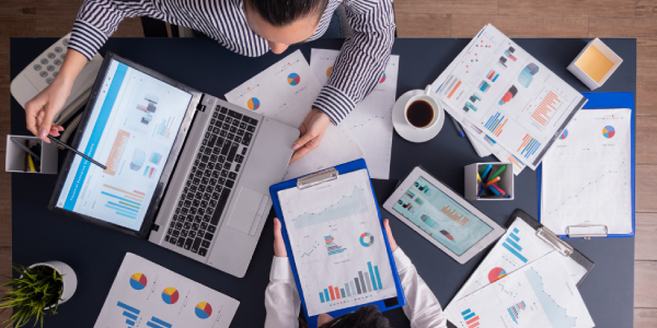 Как с нуля выстроить рекламу, которая стабильно приводит клиентов: опыт Demis Group