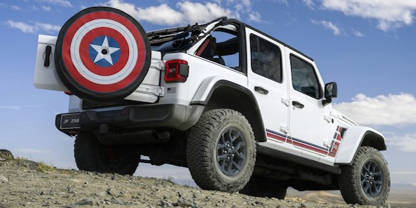 Настоящие Капитаны Америка выбирают Jeep