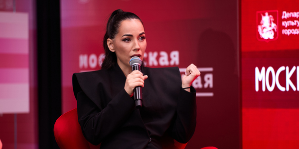 От корейских триллеров до российских сериалов: Арина Росс модерировала сессию на Международной неделе кино