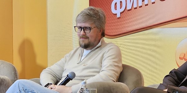 «До тех пор пока там нет рекламы казино три топора — все нормально, банки ничего не потеряют»